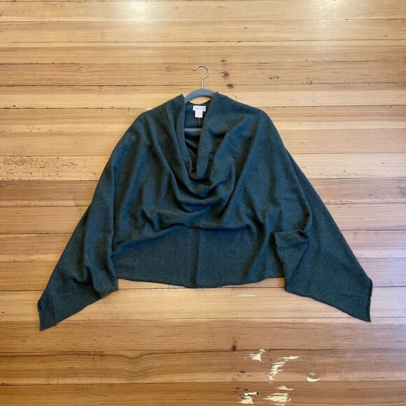 Pink Pineapple cashmere poncho/topper. Heathered loden green. O/S. - Picture 3 of 14